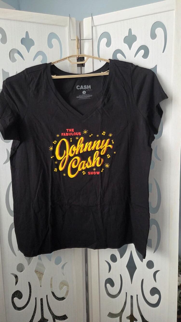 Johnny Cash Show Graphic V Neck T Shirt Women's Size 3XL Black Country Music Tee